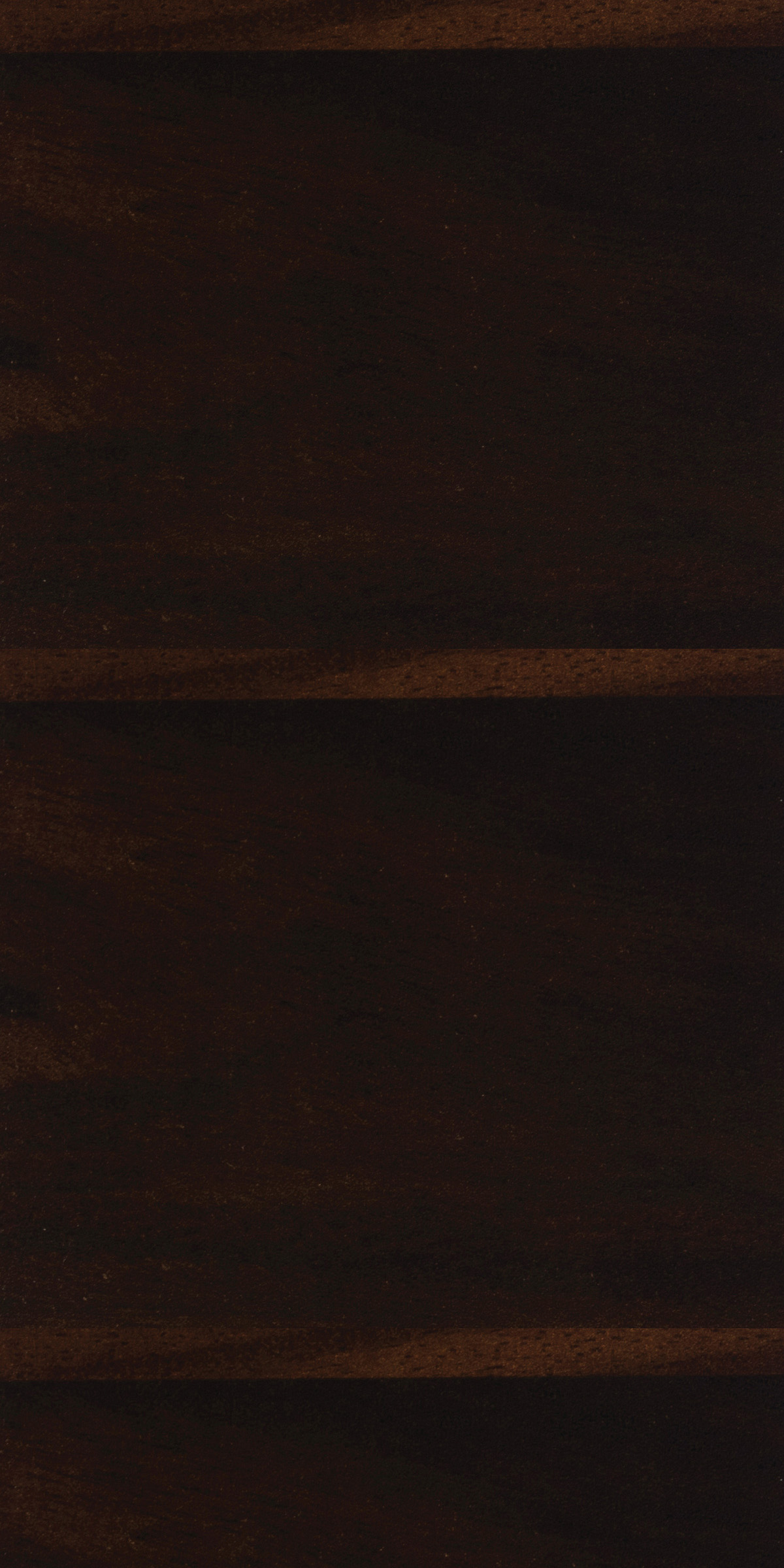WALNUT COLOMBIAN